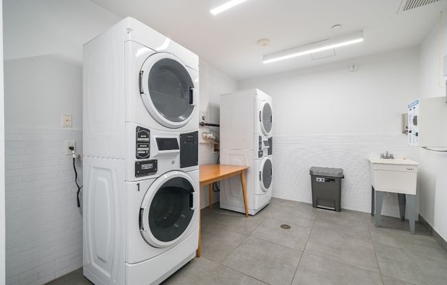 Studio, 1 bath, 467 sqft, $3,450, Unit 7M