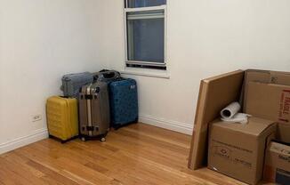 2 beds, 1 bath, $4,725, Unit 3D