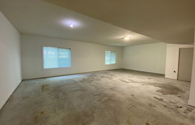 Beautiful single family home With 6 Car Attached Garage!