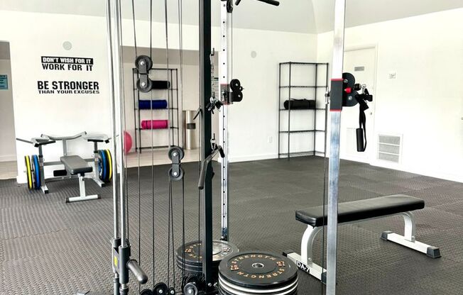 3 beds, 2 baths, 1,205 sqft, $2,075, Unit 174