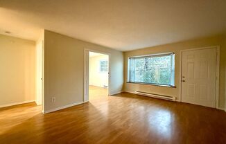 2 beds, 1 bath, $1,649, Unit 03