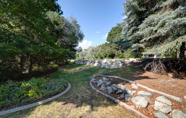 2 beds, 1.5 baths, 1,050 sqft, $1,185, Unit 79