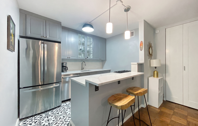 1 bed, 1 bath, 808 sqft, $4,750, Unit 3B