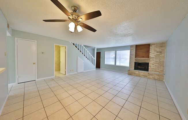 2 beds, 1.5 baths, $1,600