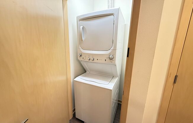 Studio, 1 bath, 554 sqft, $1,515, Unit Unit 218