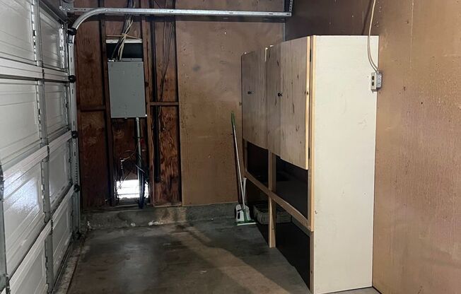 3 bedroom 2 bath house in Poway