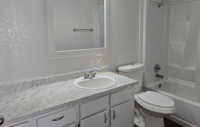 1 bed, 1 bath, 850 sqft, $1,270, Unit 3450-60