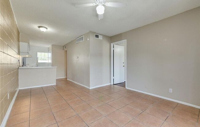 2 beds, 2 baths, 825 sqft, $1,200, Unit K733 - 311 - 204