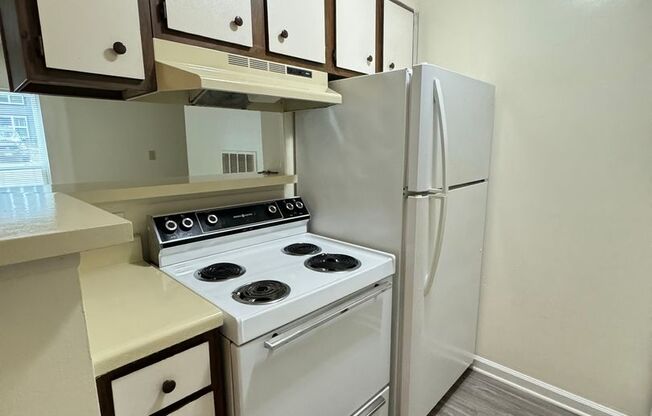 1 bed, 1 bath, 610 sqft, $980, Unit 5911-01