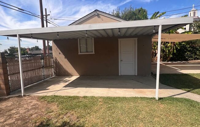 3 beds, 2 baths, $3,600