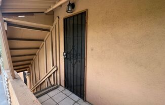 Nice 1 Bedroom Apartment Above Home in Anaheim/Utilities Included in Rent