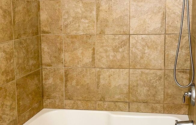 2 beds, 2 baths, $2,499, Unit 2105
