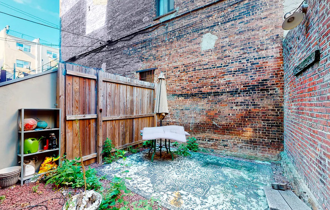 71 STUYVESANT AVE
