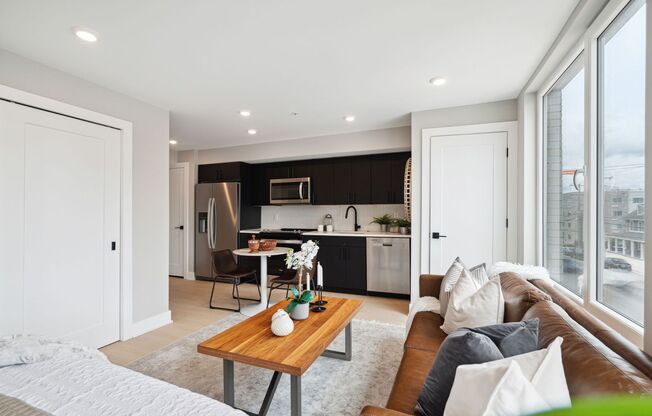 1 bed, 1 bath, 656 sqft, $1,545, Unit 208
