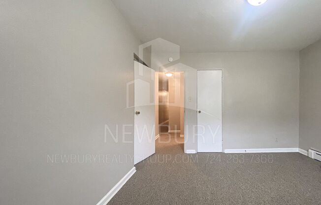 2 beds, 1 bath, 674 sqft, $725, Unit T 18