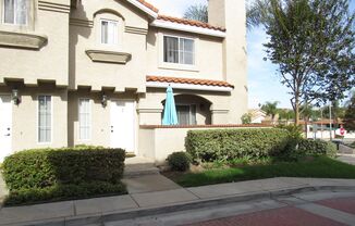 2 beds, 2.5 baths, $3,095