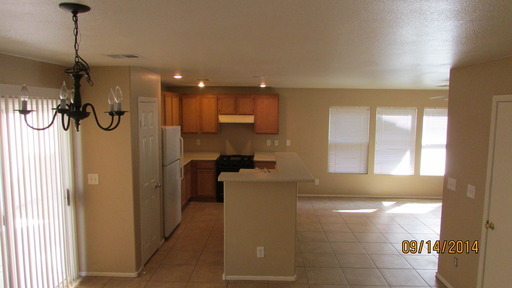 3 beds, 2.5 baths, $1,830