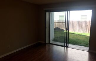 956-958 Greenstar Way