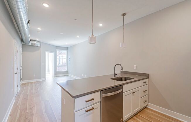 1448 S 52nd St