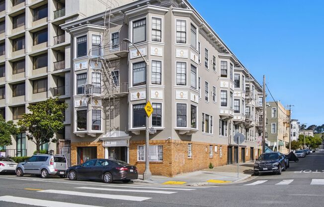 2100 Post Street