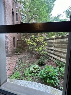 1 bed, 1 bath, 600 sqft, $3,000, Unit 004W