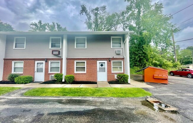 Townhouse Square Apartments - (White Glove)