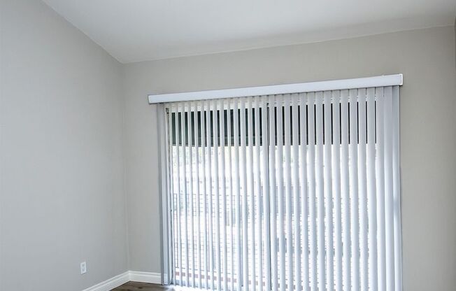 2 beds, 1.5 baths, 990 sqft, $2,395, Unit 241