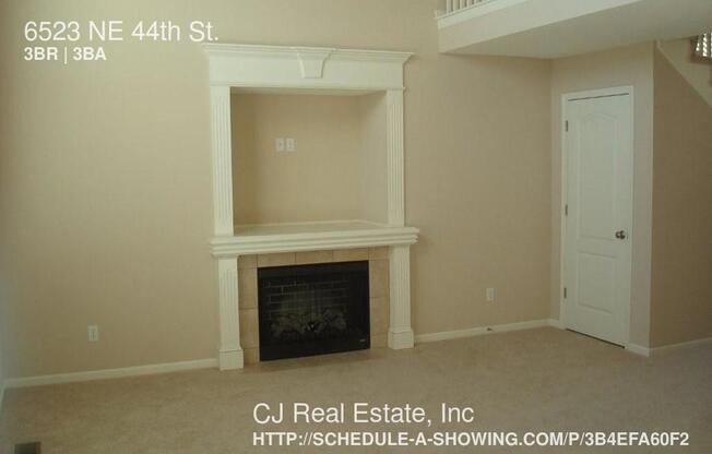 6523 NE 44 ST