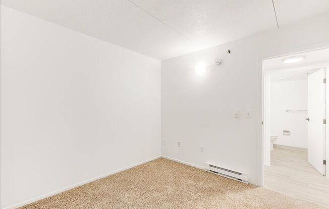 1 bed, 1 bath, 491 sqft, $1,375, Unit 403
