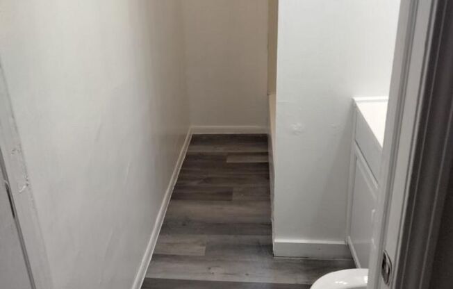 Studio, 1 bath, $825