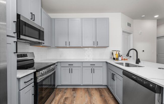 1 bed, 1 bath, 644 sqft, $1,275, Unit 2101