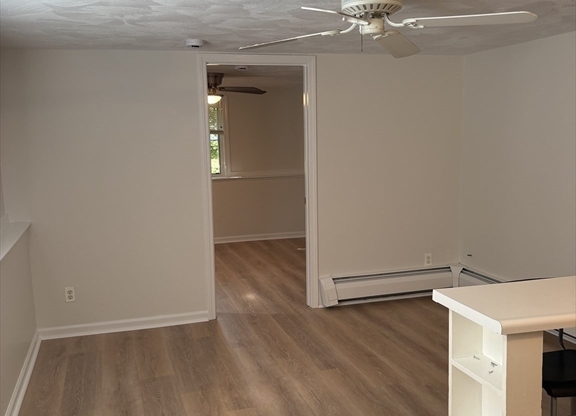 66 B WARREN AVE
