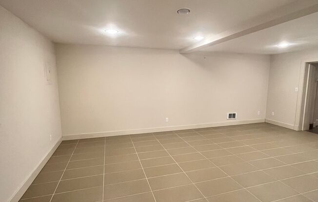 First Galer Residential LLC