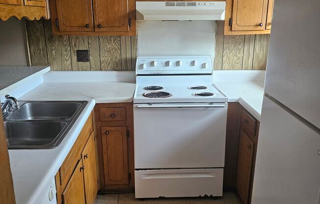 2 BR All Electric