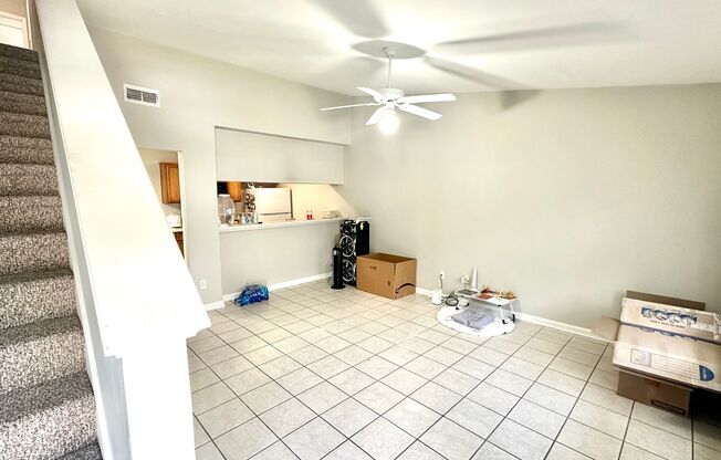 FANTASTIC NW 3/3 w/ Vaulted Ceilings, Hardfloors, W/D, & More! $1500/month Available May 6th!