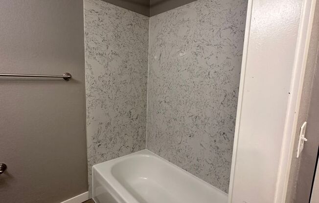 Emerald Place Apartments