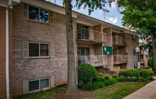 Spring Ridge Apartments Building Exterior 13