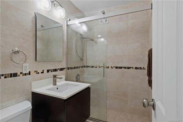 2 beds, 2 baths, 1,250 sqft, $3,200, Unit 14E