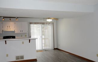 2 beds, 1.5 baths, $1,400