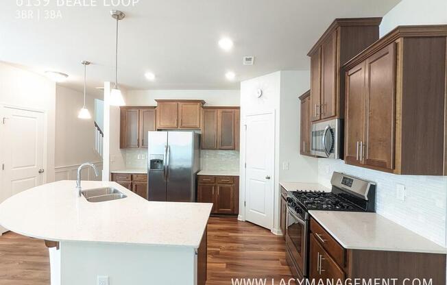 6139 BEALE LOOP