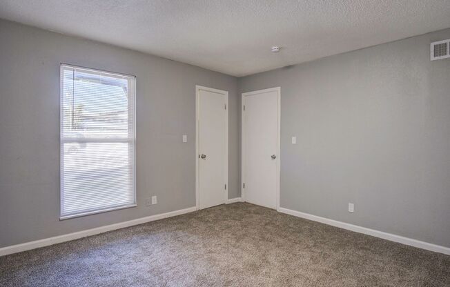 1 bed, 1.5 baths, 798 sqft, $995, Unit 8718-23