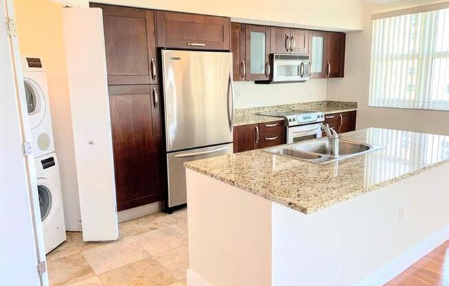 19900 E Country Club Dr cu-1020 ST ST, Aventura, FL 33180