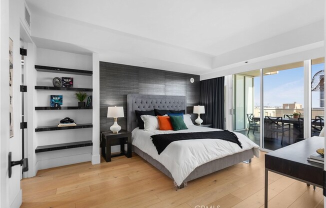 2 beds, 3 baths, 2,230 sqft, $11,000, Unit 14F