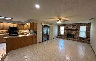 3 beds, 2 baths, $2,150