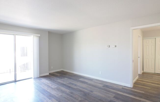 Bart Plaza Apartments