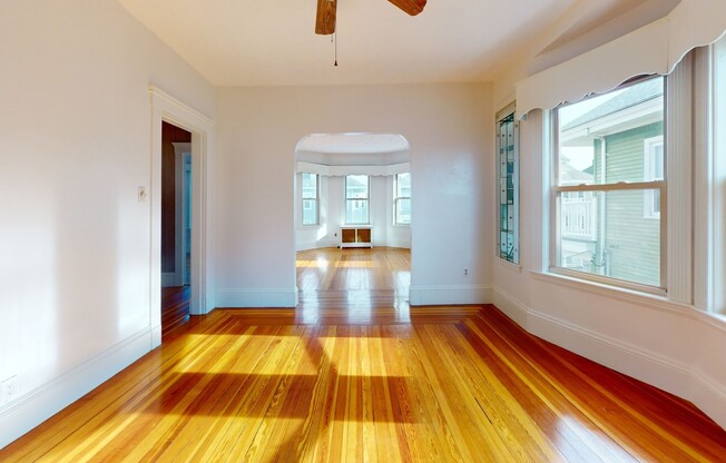 2 beds, 1 bath, 1,100 sqft, $2,800, Unit 3