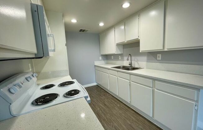 Mercantile - Residential - GOLD