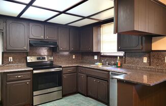 3 beds, 2 baths, $1,199