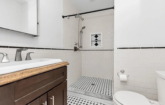 479 4 AVE