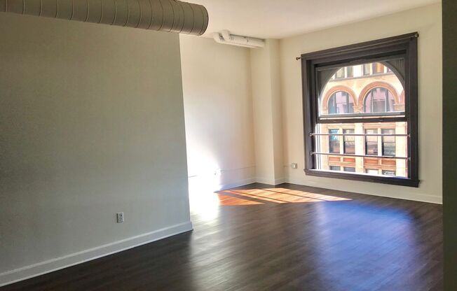 1 bed, 1 bath, 631 sqft, $2,850, Unit 1023-407